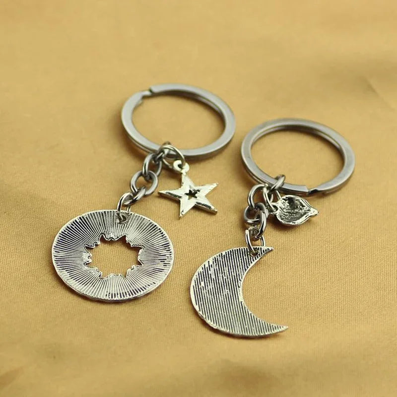 2pcs/set My Sun and Stars Moon of  Life Key Chain Couple Relationship  Ring Jewelry Gifts for Her  Him